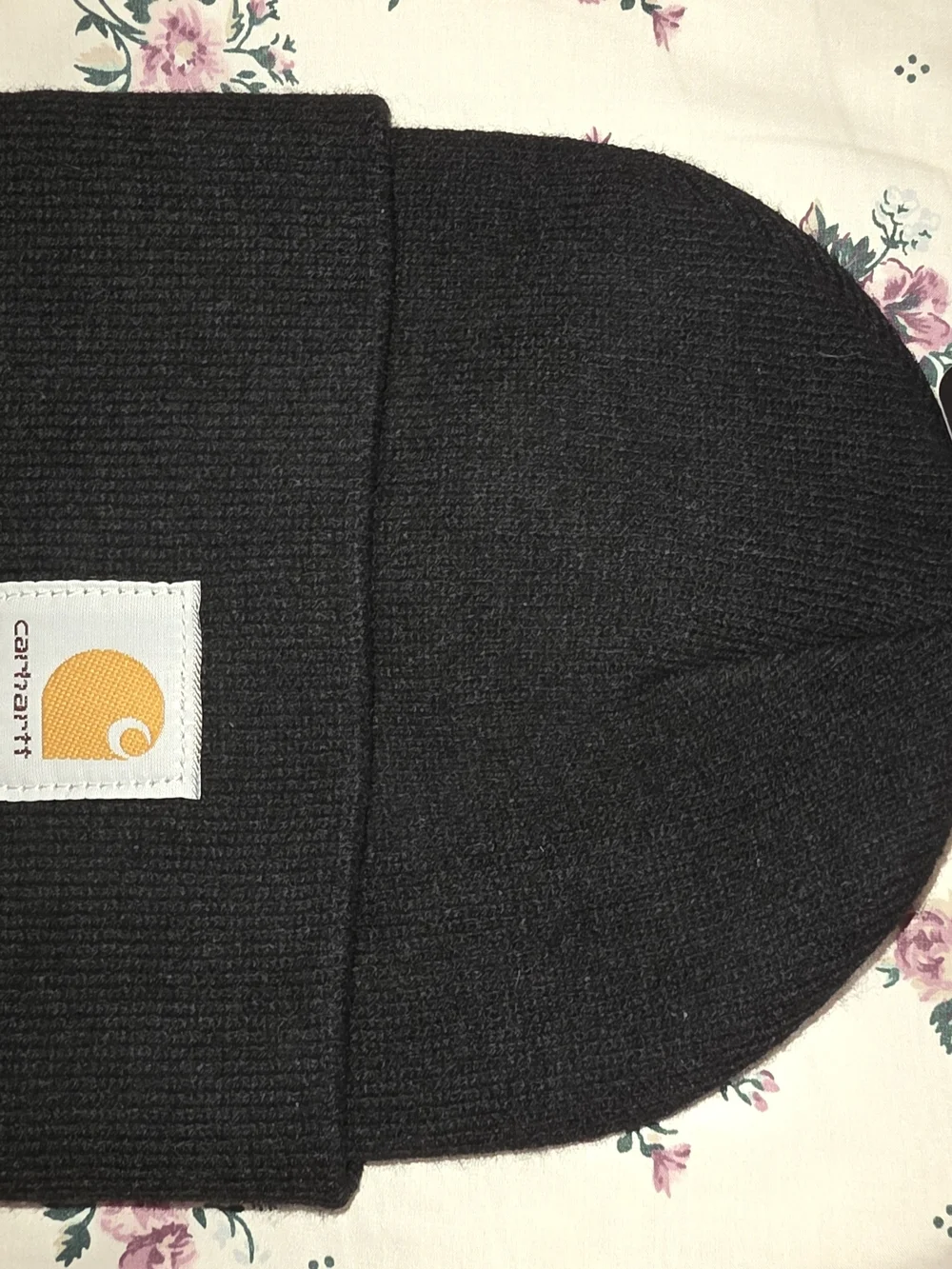 Carhartt Black Knit Beanie with Logo Patch - Picture 1 of 4